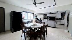 Blk 654 Hougang Avenue 8 (Hougang), HDB Executive #536356001